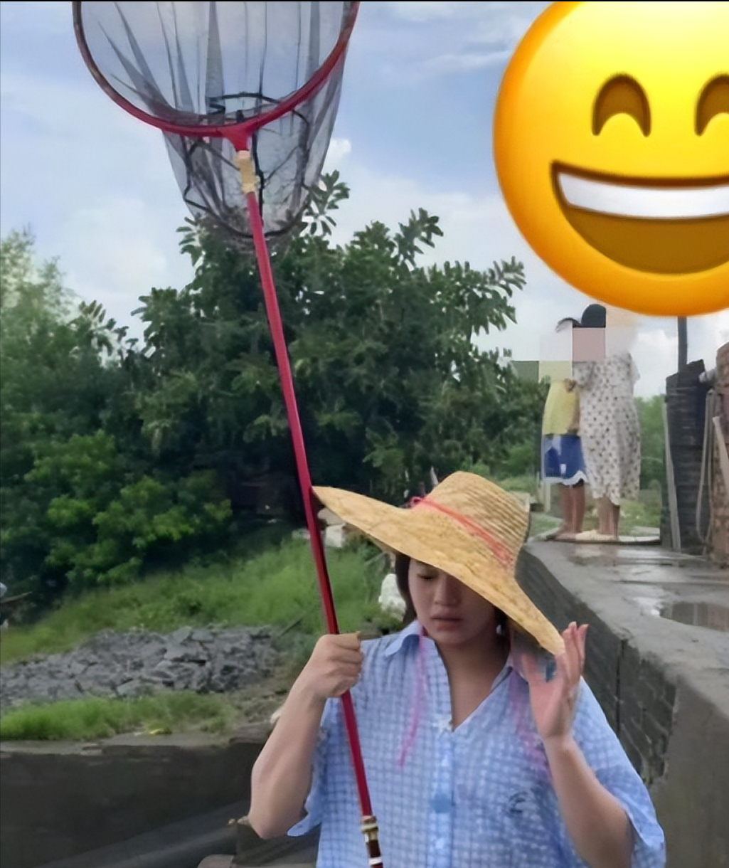 没时间, 呆萌的表情, stron